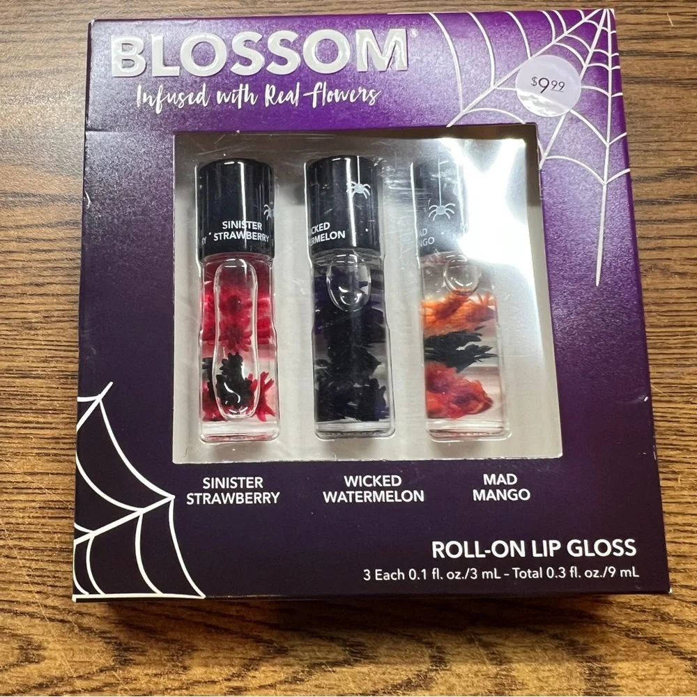 Blossom Real Flowers Roll-On Lip Gloss Infused with Real Flowers New in Box